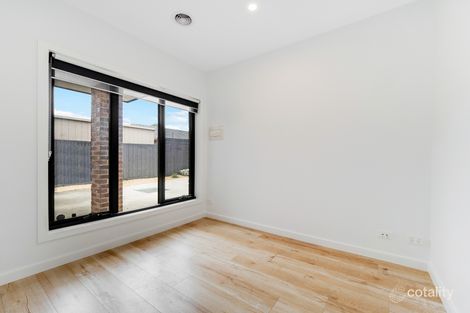 Property photo of 2/21 Rouse Street Cranbourne VIC 3977