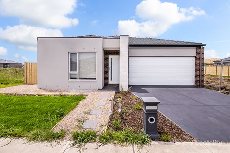 67 Villager St, Cranbourne East, VIC 3977