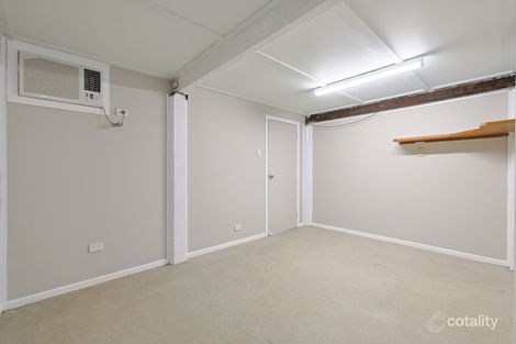 Property photo of 2 Brahman Place Emerald QLD 4720