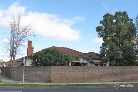 215 Ballarat Rd, Footscray, VIC 3011