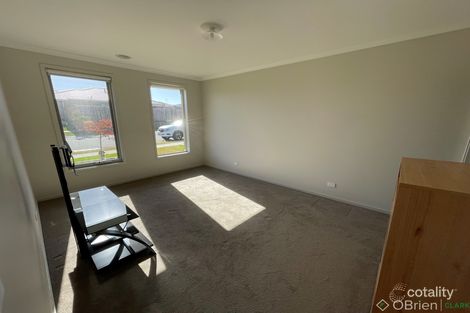 Property photo of 111 Willandra Circuit Warragul VIC 3820