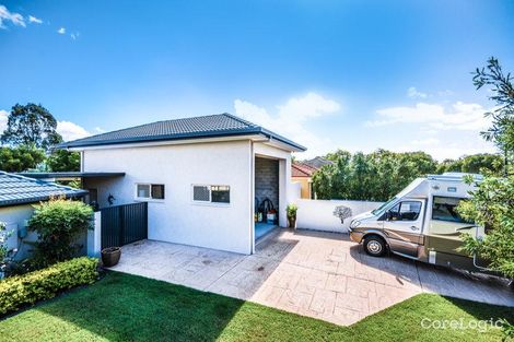 Property photo of 2 Fitzalan Circuit Arundel QLD 4214