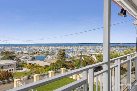 Property photo of 43 Wellington Street Manly QLD 4179