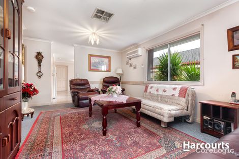 Property photo of 13 Illowra Court Berwick VIC 3806