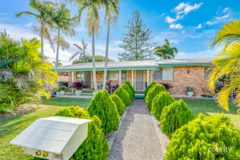 Property photo of 39 Watsons Road Bargara QLD 4670