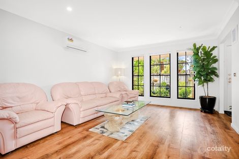 Property photo of 17 Lindley Square Bidwill NSW 2770