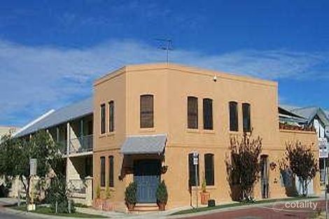 3/8-10 Pensioner Guard Rd, North Fremantle, WA 6159