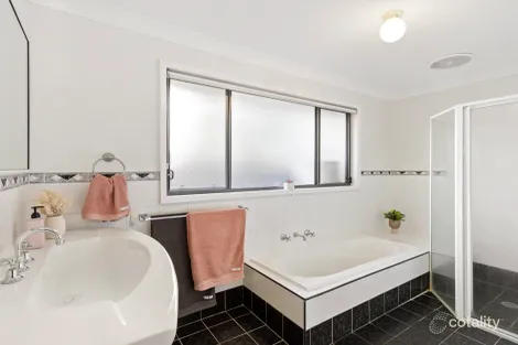 Property photo of 44 Sabrina Avenue Bateau Bay NSW 2261