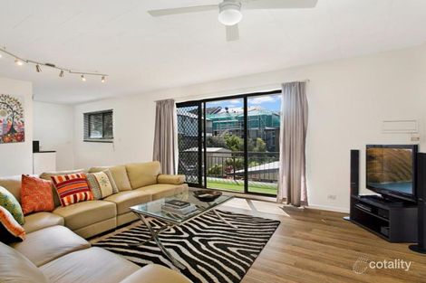 Property photo of 3/63 Warren Street St Lucia QLD 4067