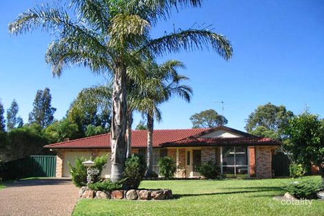 23 Derwent Cres, Lakelands, NSW 2282