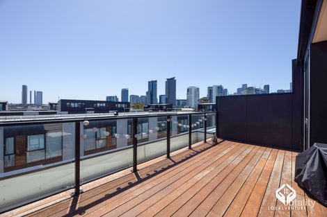 9 Jago Rd, Port Melbourne, VIC 3207