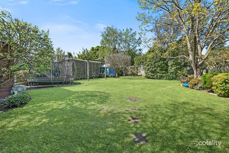 Property photo of 2 Vista Court Berwick VIC 3806