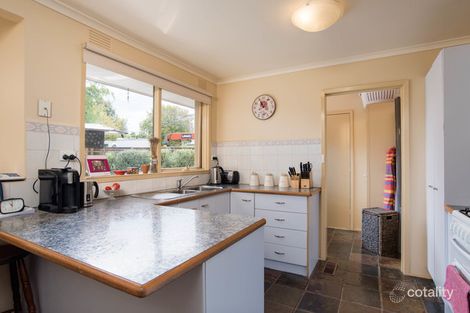 Property photo of 2 Crinan Street Kilsyth VIC 3137
