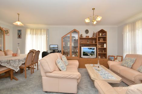 Property photo of 15 Grove Place Cameron Park NSW 2285