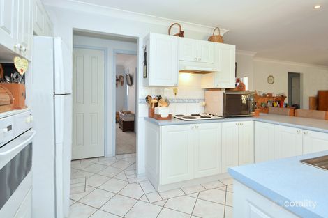 Property photo of 15 Grove Place Cameron Park NSW 2285