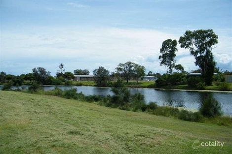 Property photo of 20 Harrison Circuit Urangan QLD 4655