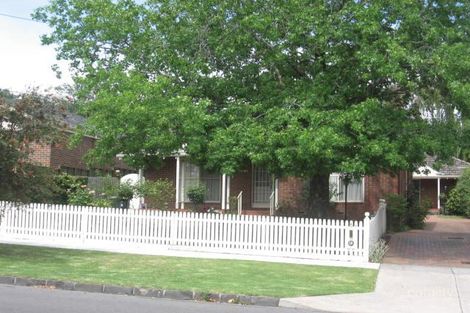 2/5 Broughton Rd, Surrey Hills, VIC 3127