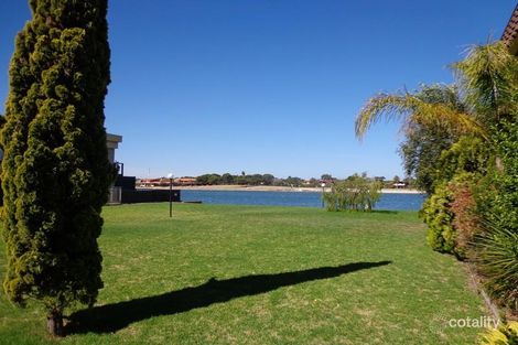 21/72 Military Rd, Tennyson, SA 5022