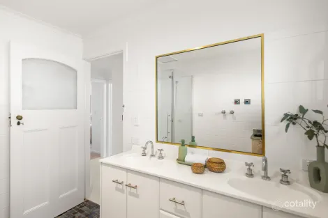 Property photo of 6 Murray Street Red Hill QLD 4059