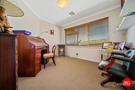 Property photo of 23 Sundew Drive Kangaroo Flat VIC 3555