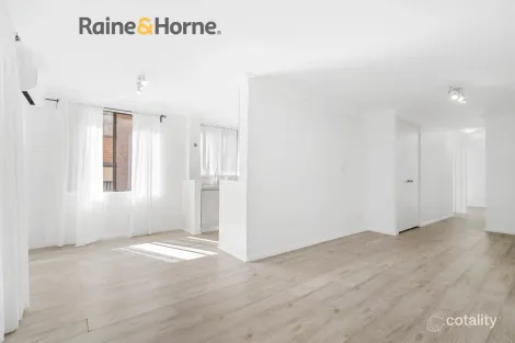 27/138 Moore St, Liverpool, NSW 2170