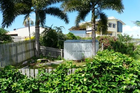 Property photo of 10 Hackett Court Campwin Beach QLD 4737