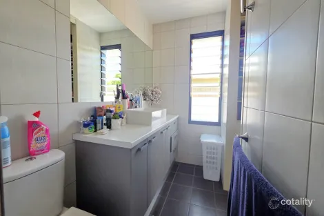 Property photo of 3 Wright Place Larapinta NT 0875