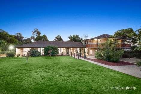 Property photo of 4 Moseley Drive Mount Eliza VIC 3930