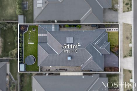 Property photo of 8 Cascade Drive Beveridge VIC 3753