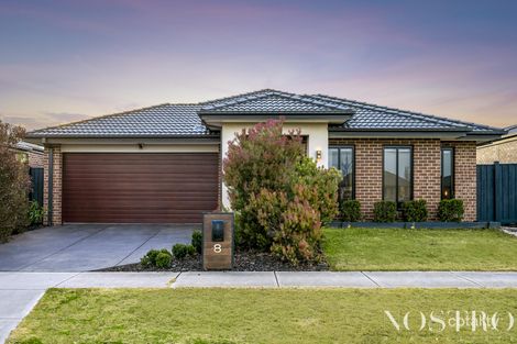 Property photo of 8 Cascade Drive Beveridge VIC 3753