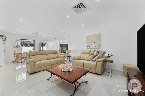 Property photo of 48 Sunset Place Carindale QLD 4152