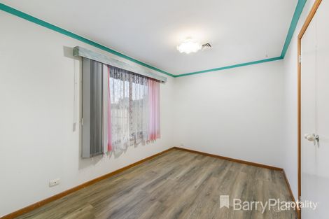 Property photo of 53 Kimberley Road Werribee VIC 3030