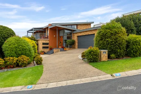 Property photo of 3 Patrick Court Merimbula NSW 2548
