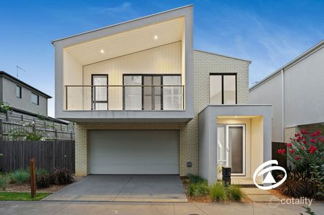 Property photo of 5 Willowdene Way Berwick VIC 3806