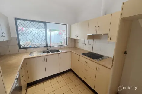 Property photo of 2/13 Keith Street Whitfield QLD 4870