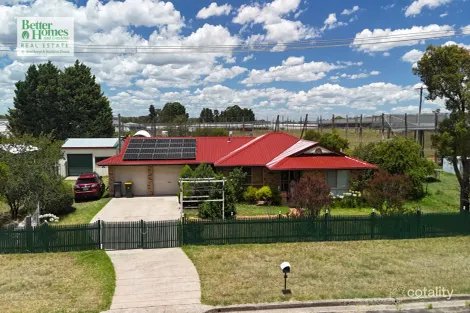 27 Ann St, Applethorpe, QLD 4378