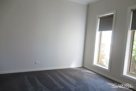 Property photo of 10 Pittard Walk Epping VIC 3076