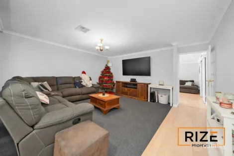 Property photo of 11 Nerrima Turn Tapping WA 6065