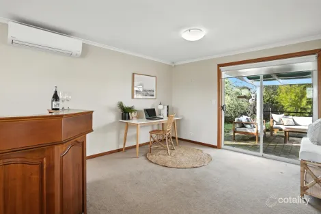 Property photo of 14 Bayview Drive Blackstone Heights TAS 7250