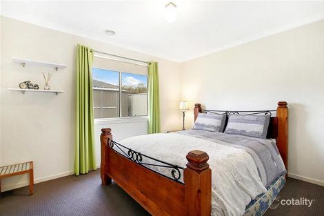 Property photo of 4 Condamine Street West Wodonga VIC 3690