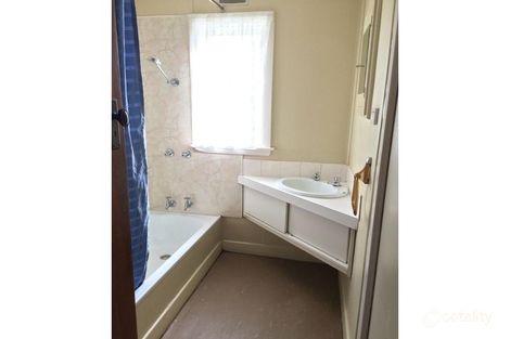 Property photo of 20 Sturt Crescent Mayfield TAS 7248