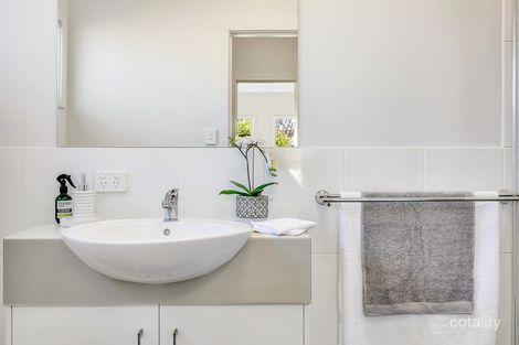 Property photo of 32 Tralee Avenue Broadview SA 5083