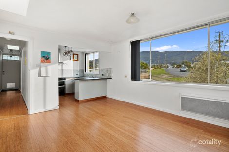 Property photo of 3/1-3 Leighland Road Claremont TAS 7011