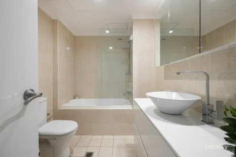 Property photo of 308/1-3 Larkin Street Camperdown NSW 2050