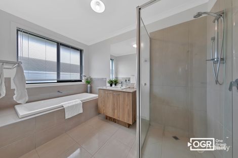 Property photo of 3 Firewheel Road Kalkallo VIC 3064