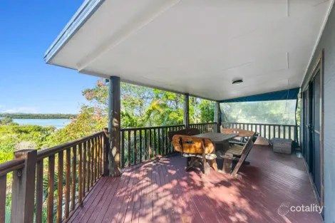 71 Bimbadeen Ave, Banora Point, NSW 2486