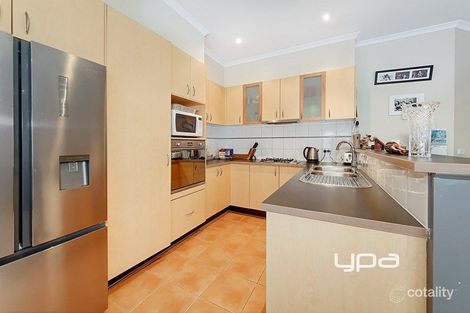 Property photo of 69 Jade Way Hillside VIC 3037