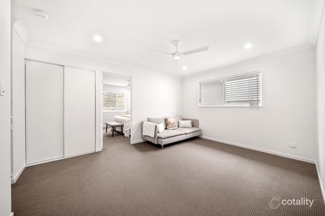 Property photo of 2/40 Timor Avenue Loganholme QLD 4129