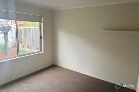 Property photo of 4 Sassari Court Point Cook VIC 3030