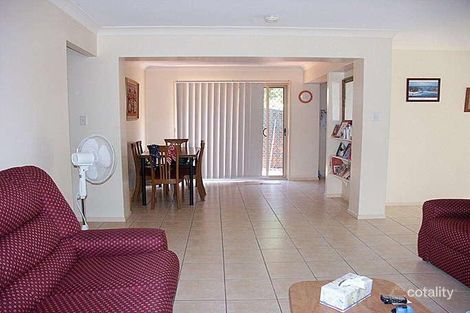 Property photo of 28 Banksiadale Close Elanora QLD 4221